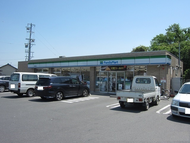 その他　ファミリーマート（その他）まで600m