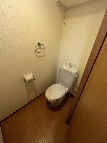 トイレ　清潔感のあるトイレ