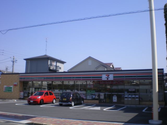 コンビニ　セブンイレブン（コンビニ）まで350m