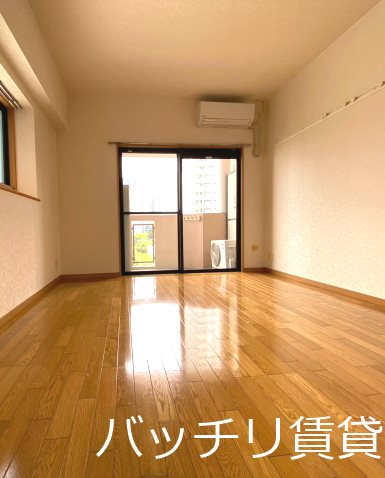 バルコニー　同型タイプの写真になります　現状優先
