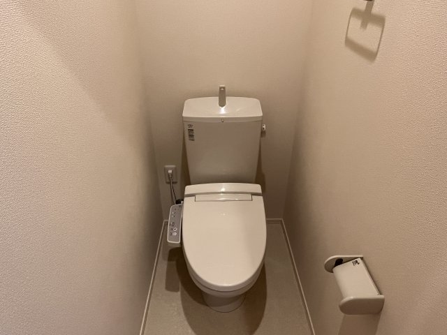 トイレ　同建物別室参考写真