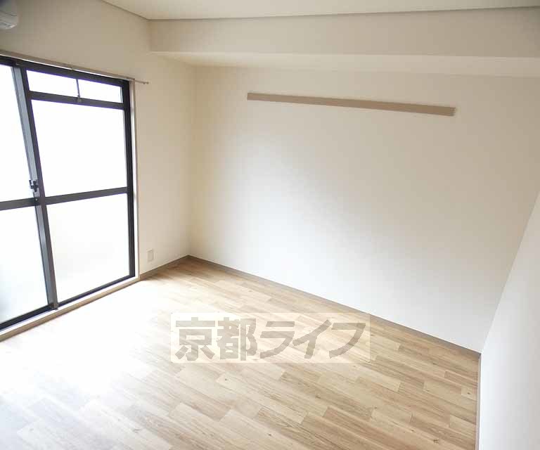 居室・リビング　明るいお部屋です