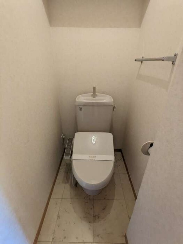 トイレ　図面と現状に相違がある場合には現状を優先