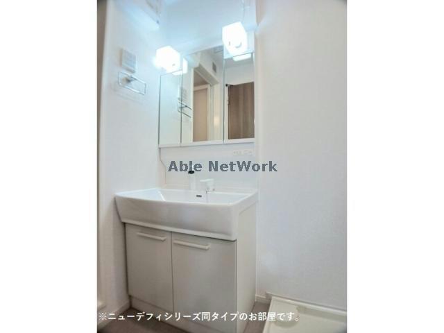 洗面設備　同型タイプ部屋参照