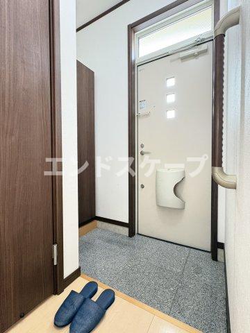 玄関　高崎、前橋のお部屋探しはエンドスケープまで！お客様の理想お聞