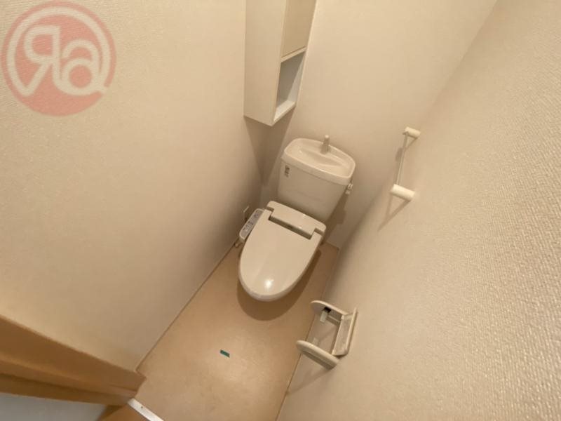 トイレ　トイレもきれいです