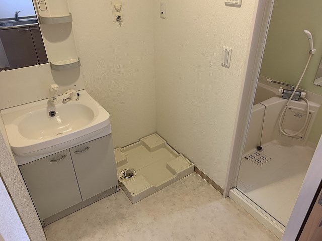 洗面設備　参考写真