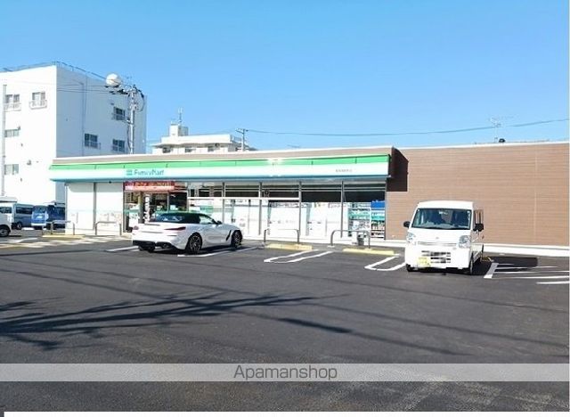 コンビニ　ファミリーマート稲荷町店（コンビニ）まで450m