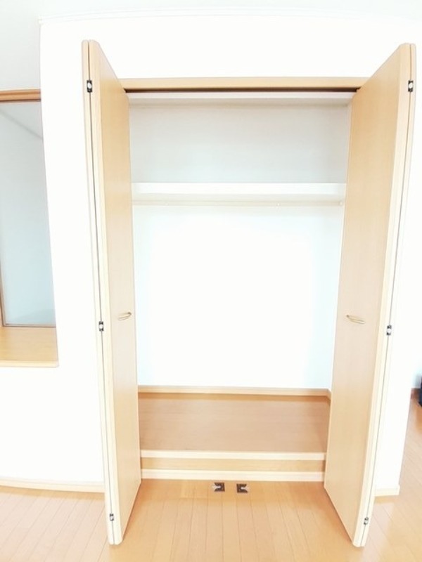 収納　図面と現状に相違がある場合には現状を優先