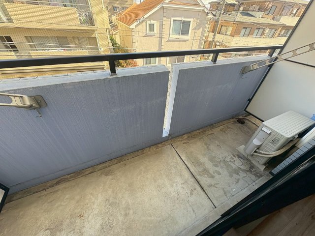バルコニー　バルコニーがあります