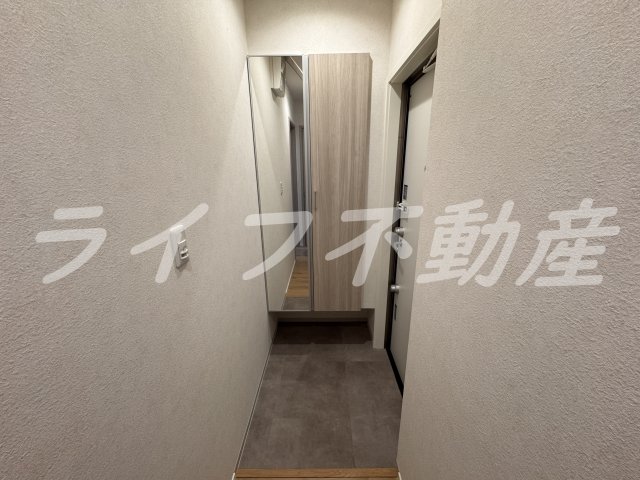玄関　シンプルで使いやすい玄関です
