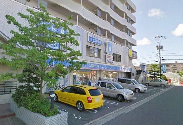 コンビニ　ローソン（コンビニ）まで850m