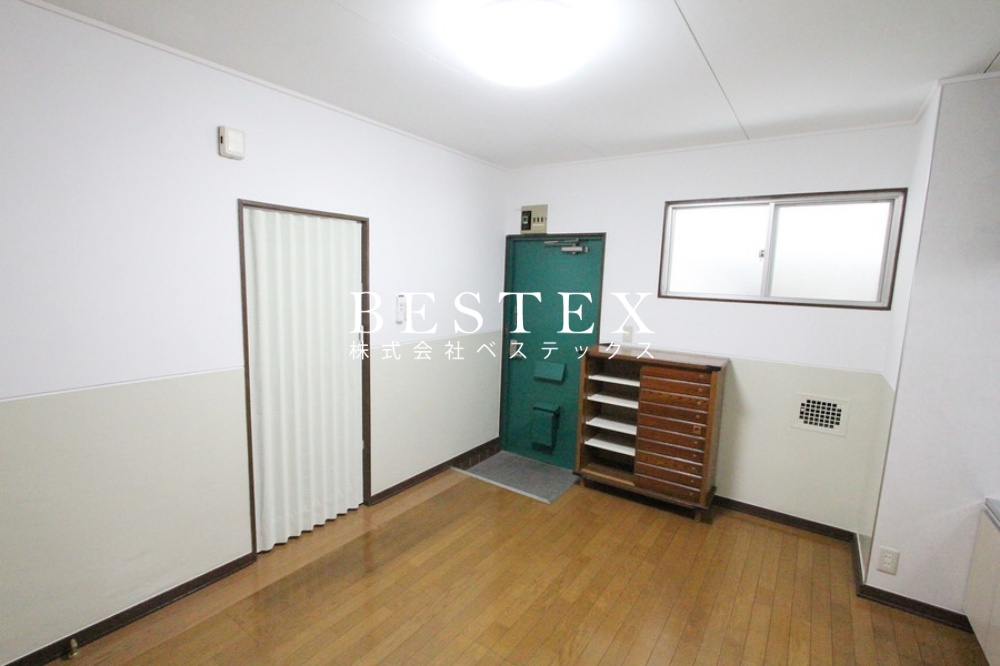 居室・リビング　※同タイプ・別部屋の参考写真です。
