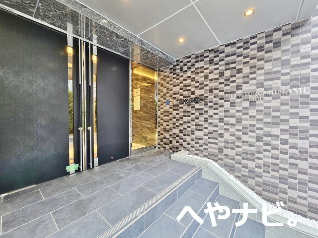エントランス　★エントランス　シリーズ写真