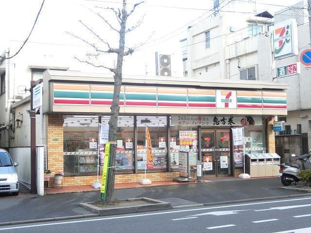 コンビニ　セブンイレブン戸畑夜宮店（コンビニ）まで300m