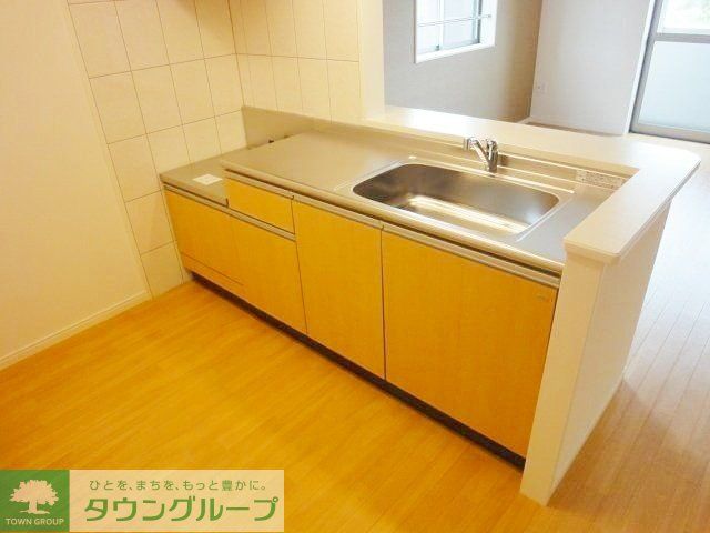 キッチン　お問合せはタウンハウジングまで！※現地待合わせ相談可能