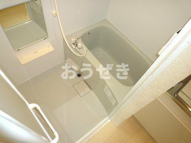 バス・シャワールーム　?