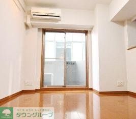 居室・リビング　504号室の反転タイプ