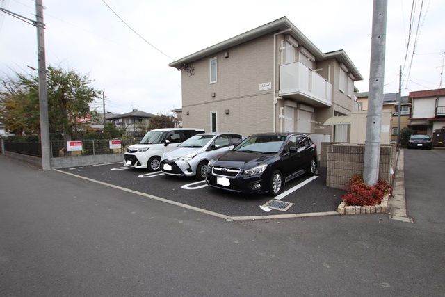 駐車場　敷地内駐車場※要空き確認