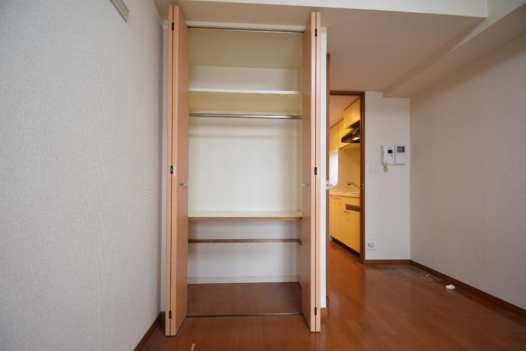 収納　クローゼット