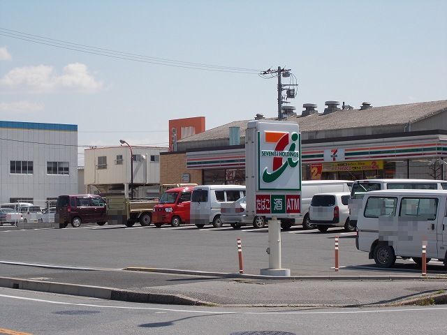 コンビニ　セブンイレブン市原吹上通り店（コンビニ）まで800m