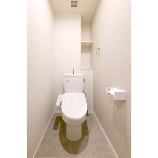 トイレ　清潔感のあるトイレです。