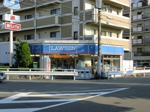 コンビニ　ローソン 北中島公園前，（コンビニ）まで40m