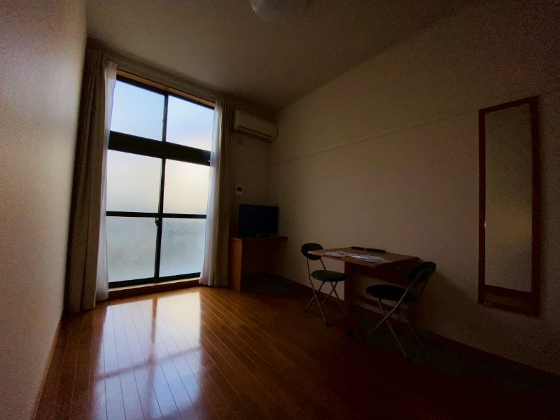 居室・リビング　別部屋参考写真