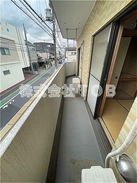 バルコニー　※クリーニング中の写真