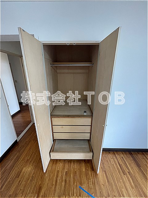 収納　2F6.5帖　収納※クリーニング中の写真