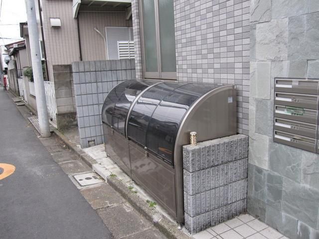 その他　ダストボックス