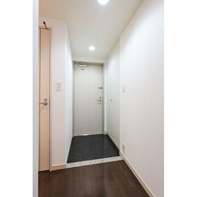 玄関　※写真は同タイプ住戸です。