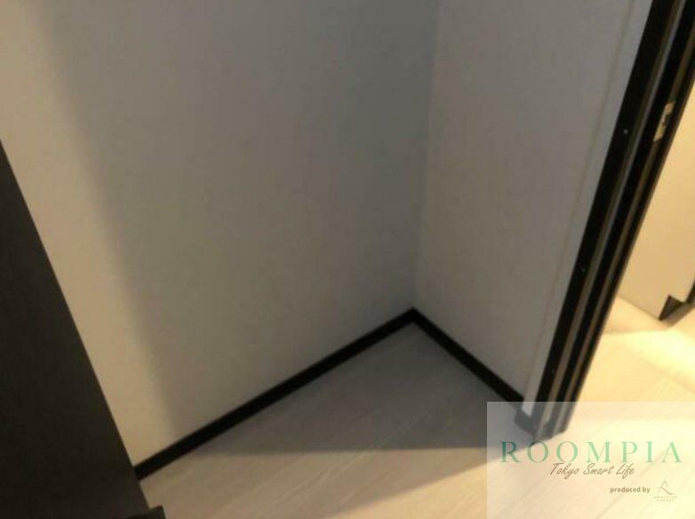 その他　同タイプの別部屋です。
