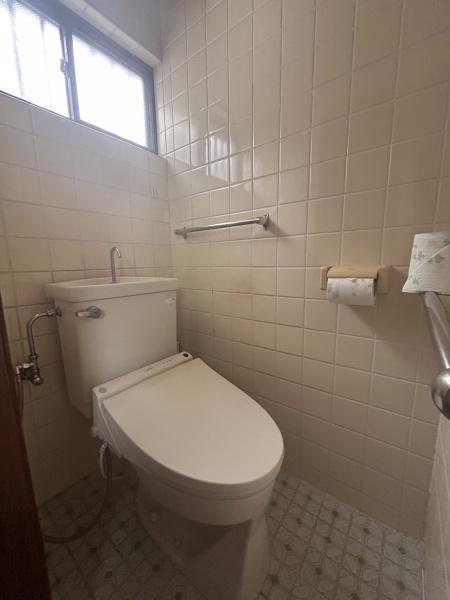 潮江二丁目テラスハウスのトイレ写真