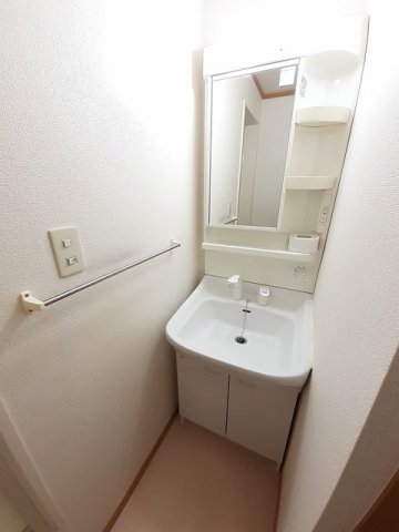 洗面設備　洗面所です