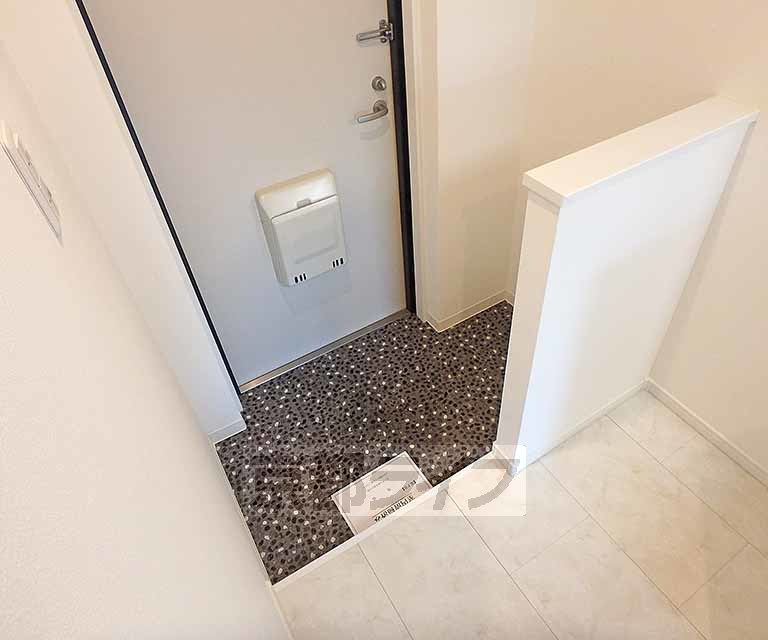 玄関　玄関です。