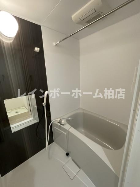 バス・シャワールーム　日々の暮らしに欠かせないお風呂です