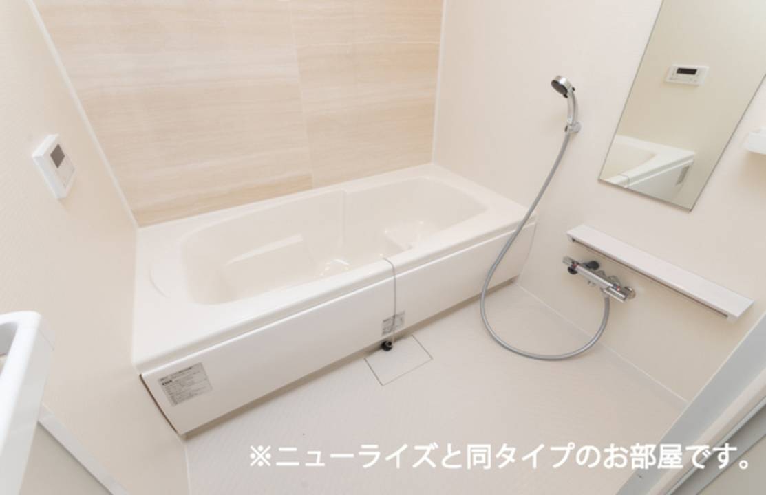 バス・シャワールーム　浴室