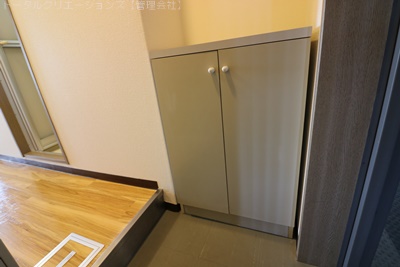 玄関　シューズボックスあり