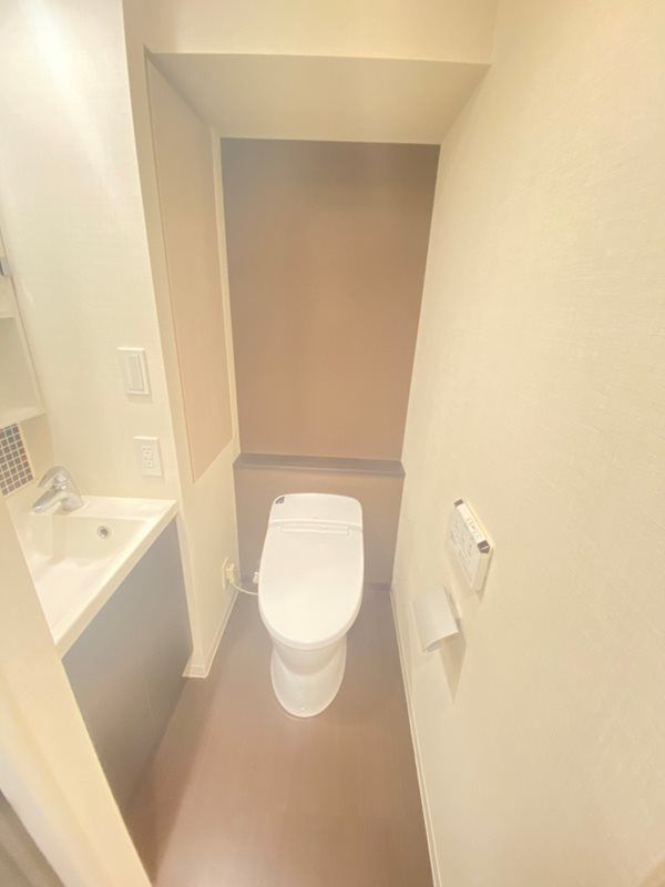 トイレ　ゆったりとした空間のトイレです