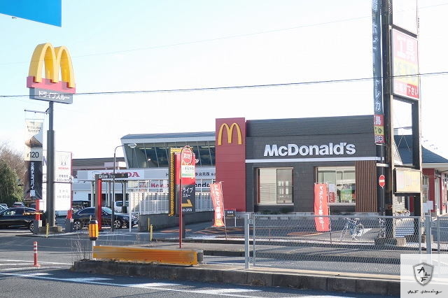 飲食店　マクドナルド（飲食店）まで100m