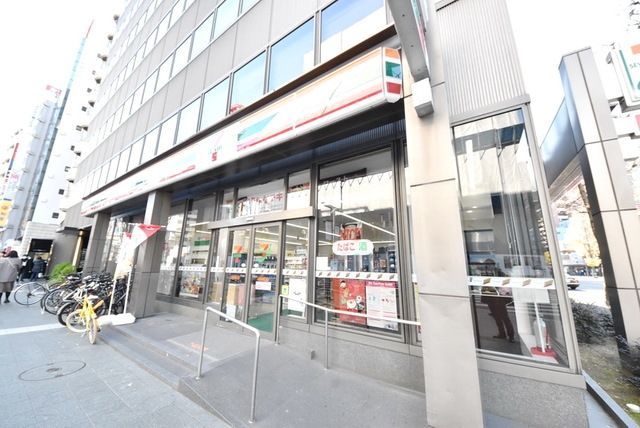 コンビニ　セブンイレブン博多駅前管絃ビル店（コンビニ）まで260m