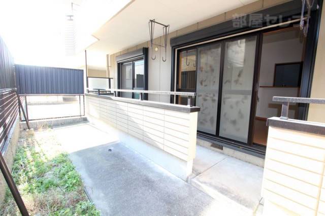 庭　セキュリティー面も安心な専用庭