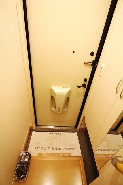 玄関　★シューズボックス付きの玄関です★