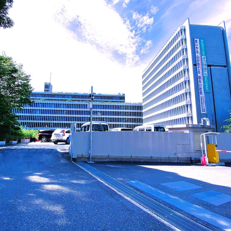 役所　目黒区役所（役所）まで700m