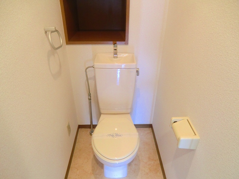 トイレ　同物件参考他部屋です。