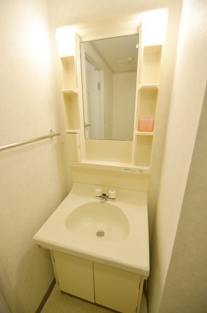 洗面設備　独立洗面台