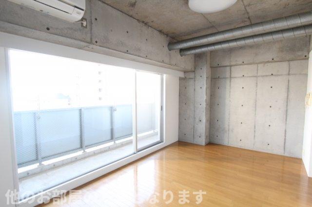 居室・リビング　使いやすい居間です