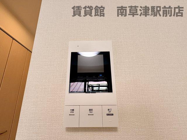 セキュリティ　TVモニター付きインターホン