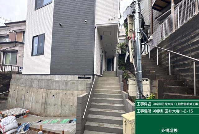 エントランス　清潔なエントランスです